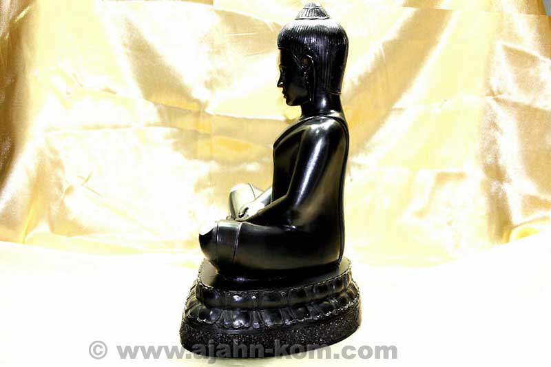 Phra Setthi Pathommas - linke Seite